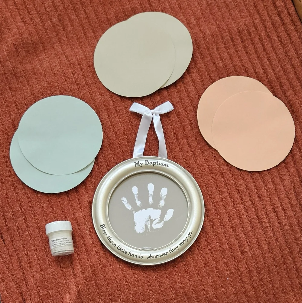 Hallmark handprint frame